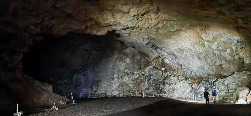 Ballroom chamber inside Giants Cave in Leeuwin Naturaliste National Park