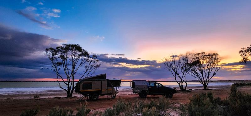 Free camping at Baandee Lake