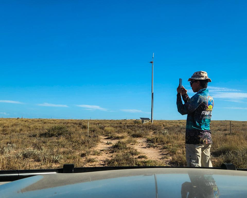 Mobile booster tower at South Lefroy at Nyinggulara National Park