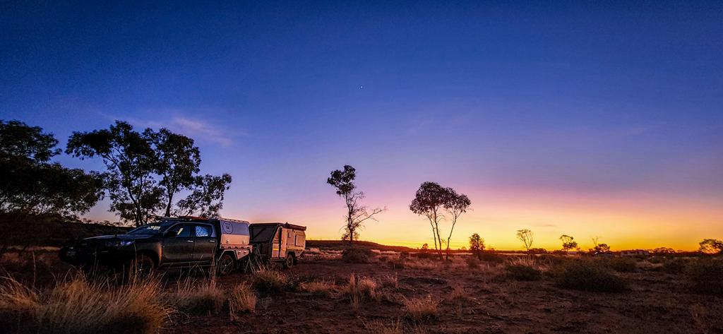 Yarla Kutjara campground on Great Central Road